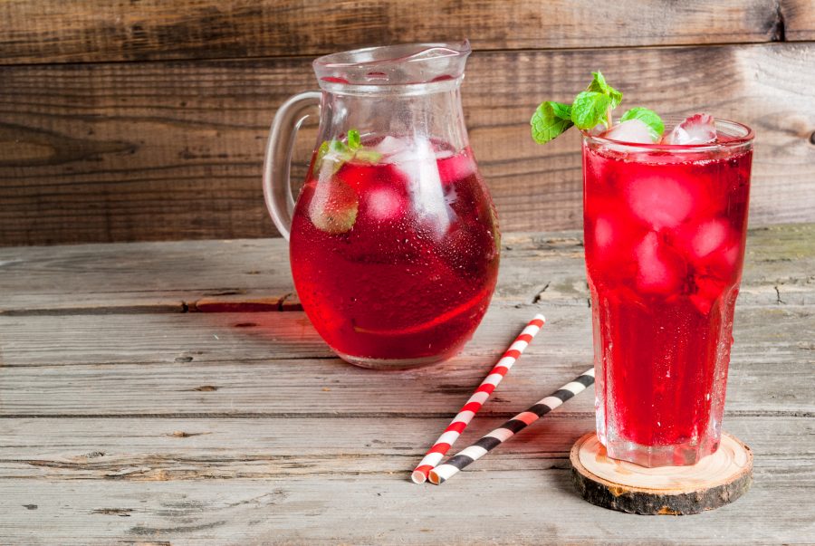 Read more about the article Discover the Amazing Weight Loss & Health Benefits of Red Tea